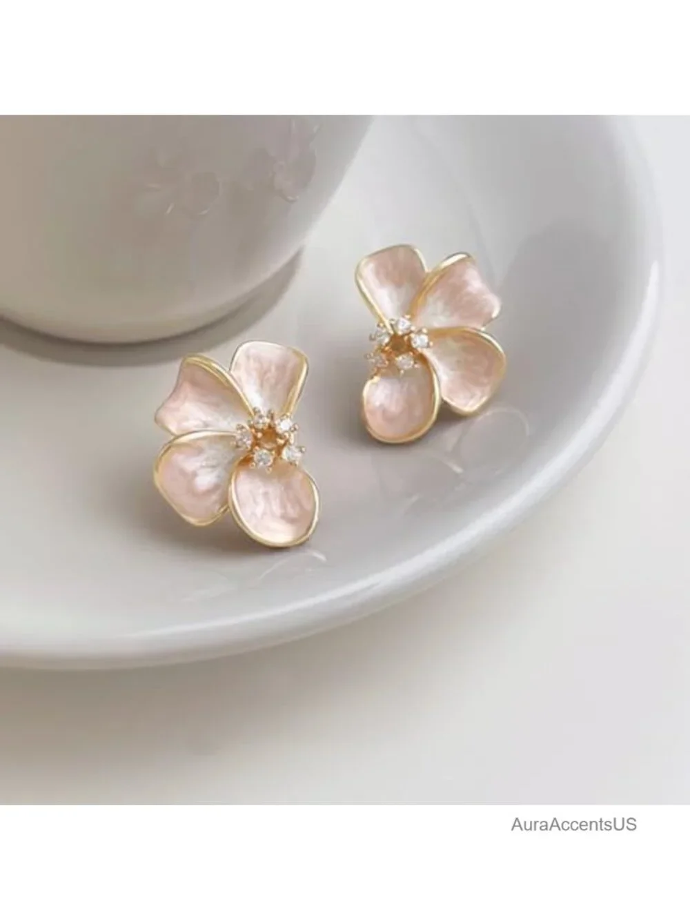 N/A these dangle